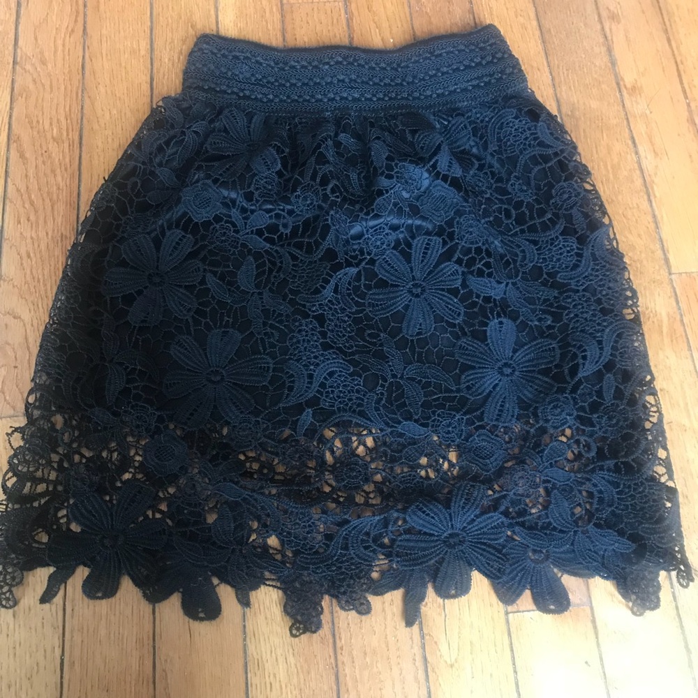 Black skirt